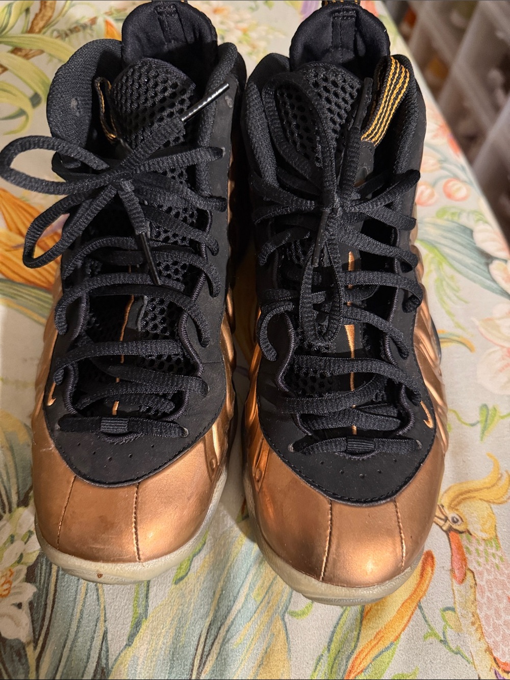 Nike Women's Sneakers in Metallic Copper and Black